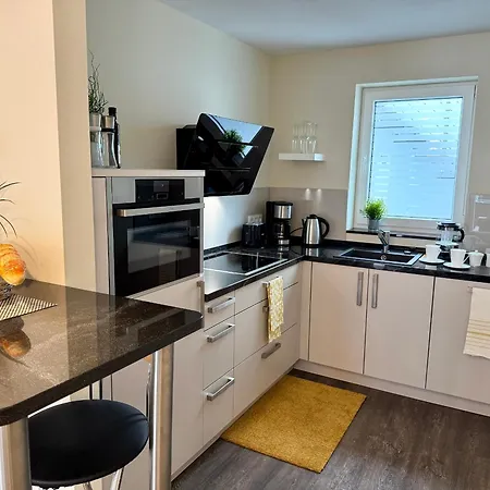 Aquamarin Ostseetraumsuite 09 *